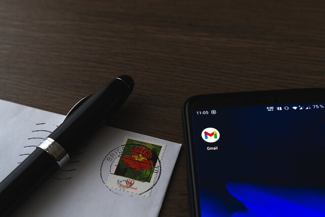 كيفية إرسال ملف عبر gmail من الموبايل